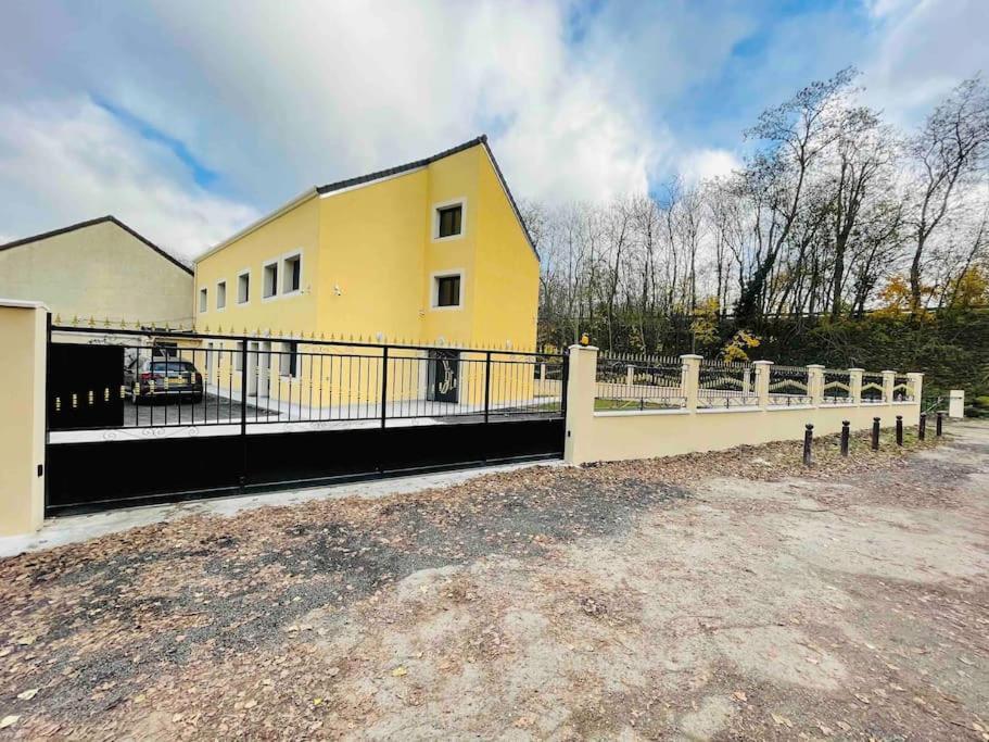 Masion Belle Vue Apartment Sarcelles Exterior foto